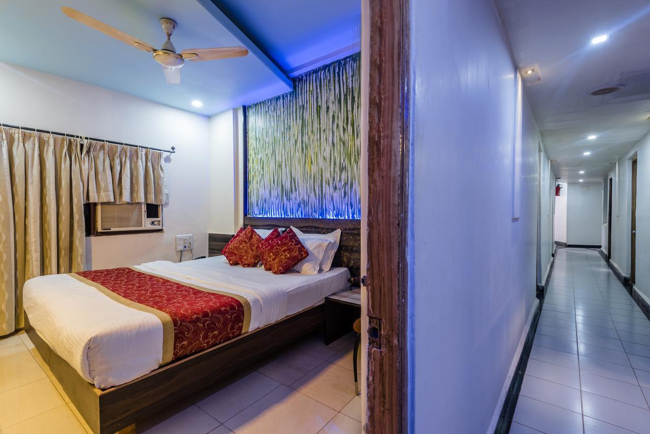 Hotel Panchratna Panvel Eksteriør bilde