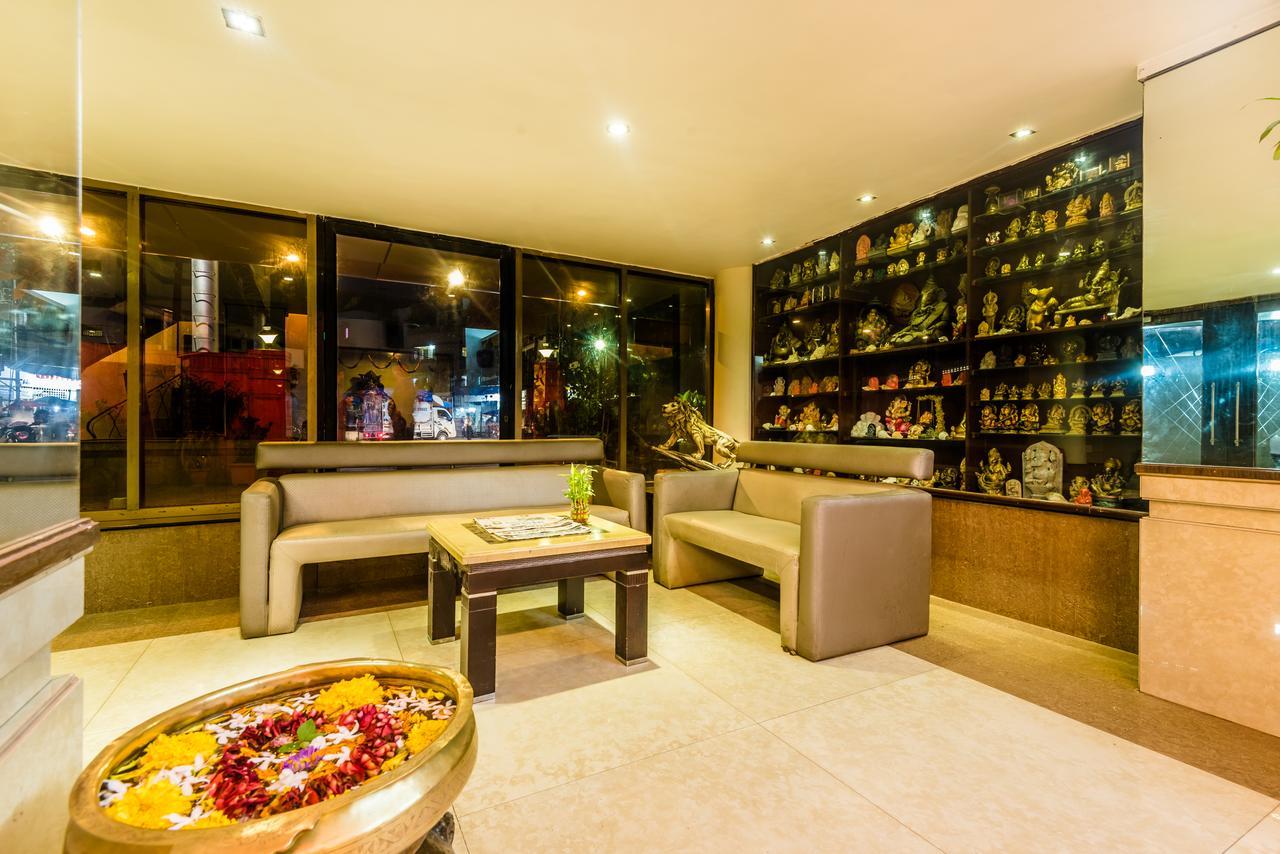 Hotel Panchratna Panvel Eksteriør bilde