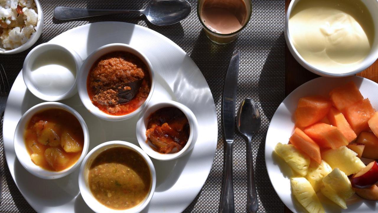 Hotel Panchratna Panvel Eksteriør bilde